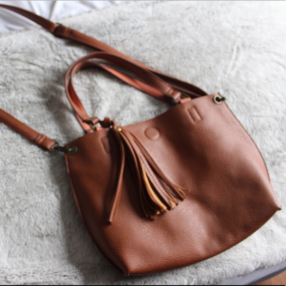 G.H. Bass reversible leather purse